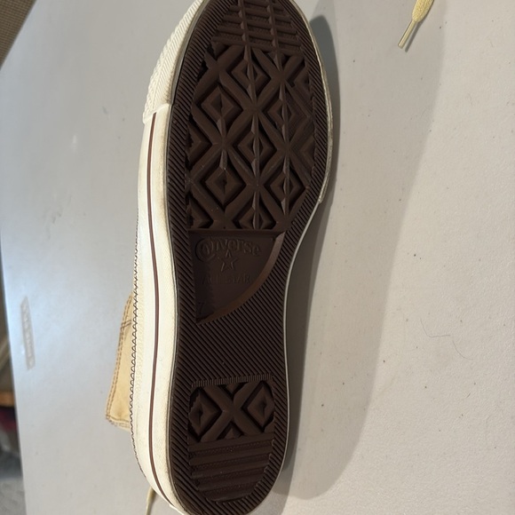 Converse Women's Chuck Taylor All Star Lift Platinum Sneakers, yellow, Size 9 - Picture 14 of 14